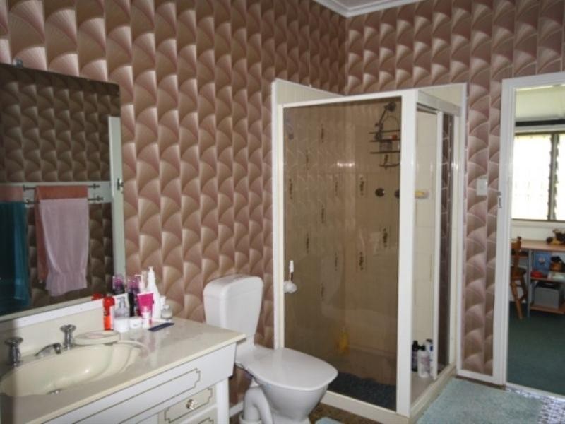 197 Kirklands Rd Deuchar, Warwick QLD 4370