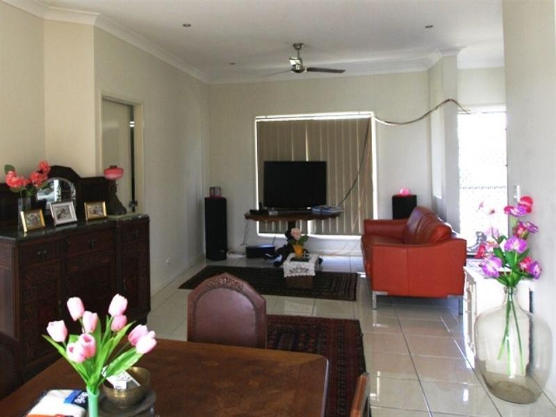 1 and 2/140 Dragon Street, Warwick QLD 4370