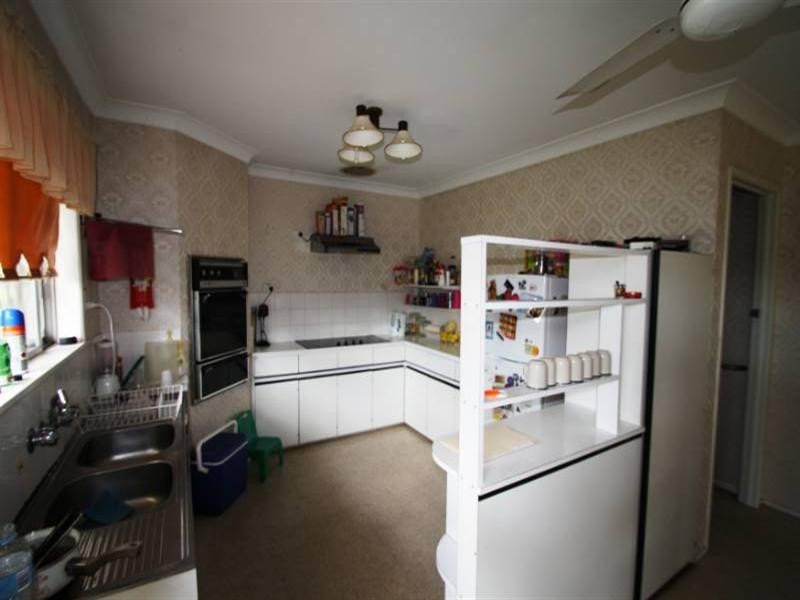 12 Gilbert Crescent, Warwick QLD 4370