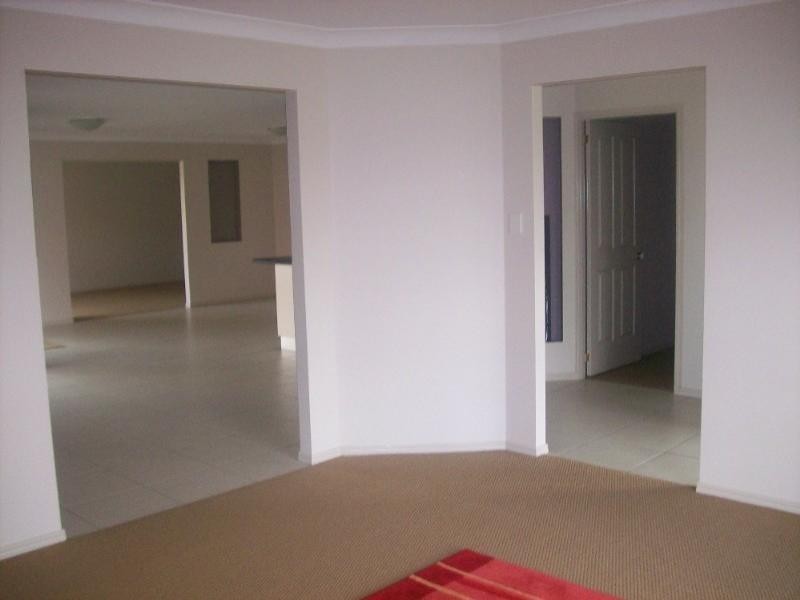 30 Baguley Street, Warwick QLD 4370