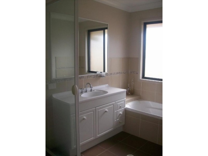 30 Baguley Street, Warwick QLD 4370