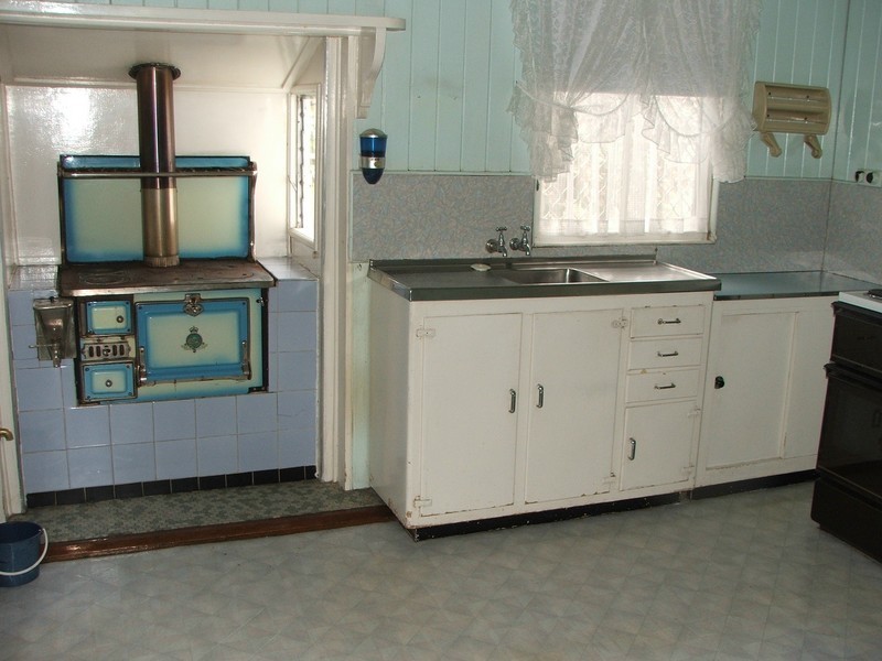 10 Glen Road, Warwick QLD 4370