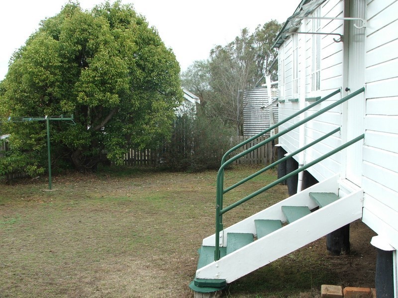 10 Glen Road, Warwick QLD 4370