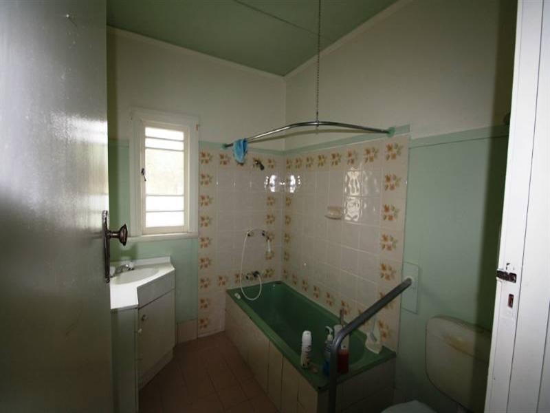 97 Big Hill Road, Pratten QLD 4370