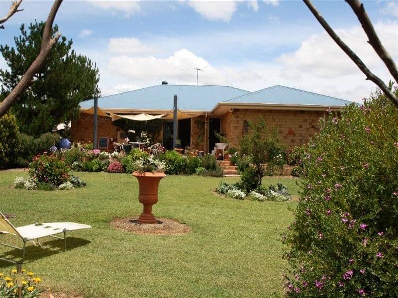 383 Lyndhurst Lane, Warwick QLD 4370