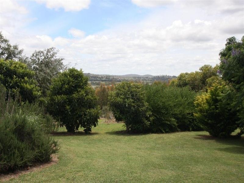 383 Lyndhurst Lane, Warwick QLD 4370