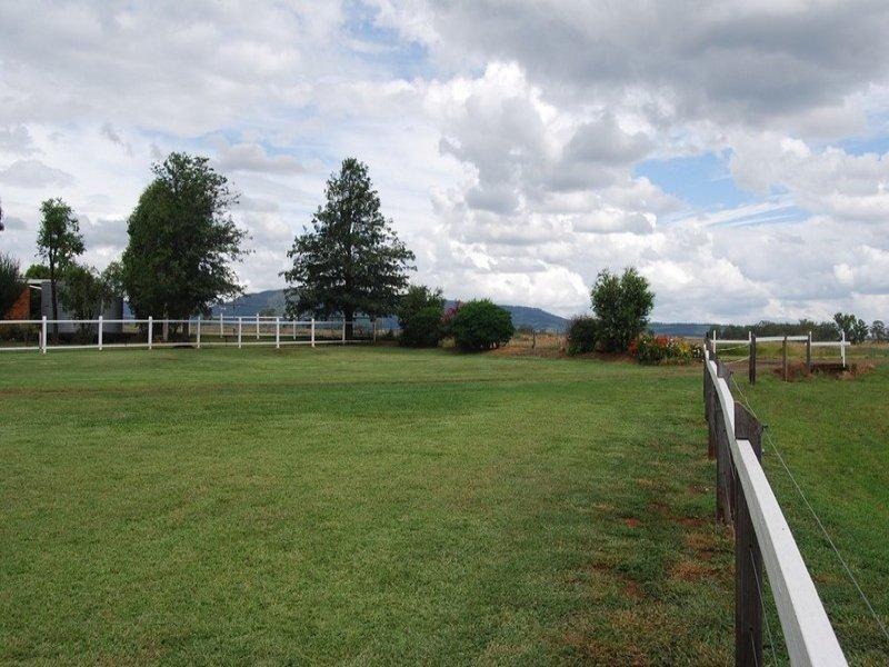 208 Markeys Lane, Yangan QLD 4371