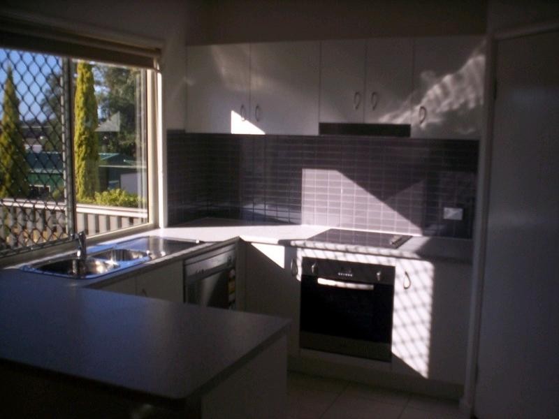 1/140 Dragon Street, Warwick QLD 4370