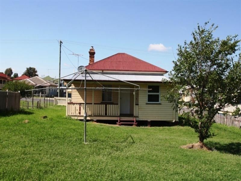 153 Grafton Street, Warwick QLD 4370