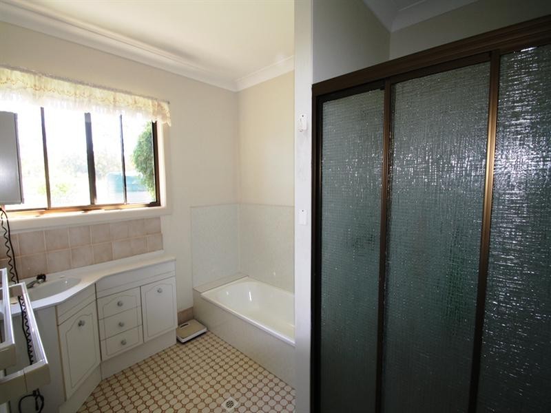 652 Upper Wheatvale Rd, Massie, Warwick QLD 4370