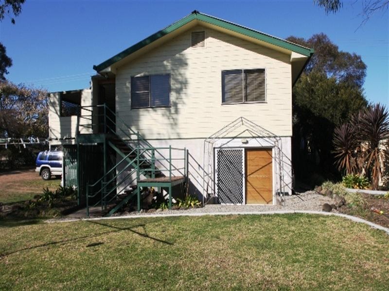 11 Warner Street, Warwick QLD 4370