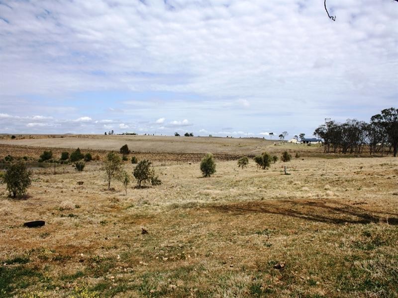 528 Roona Road, Junabee QLD 4370