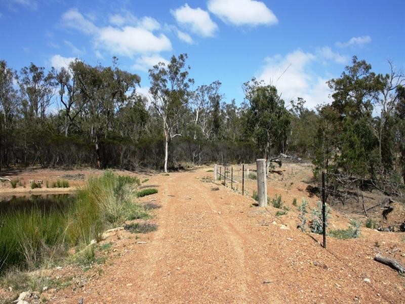 15602 Cunningham Highway, Warwick QLD 4370