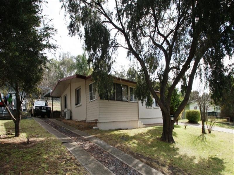 55 Churchill Drive, Warwick QLD 4370