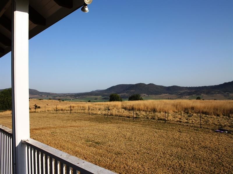 56 Byrnes Road, Gladfield QLD 4370