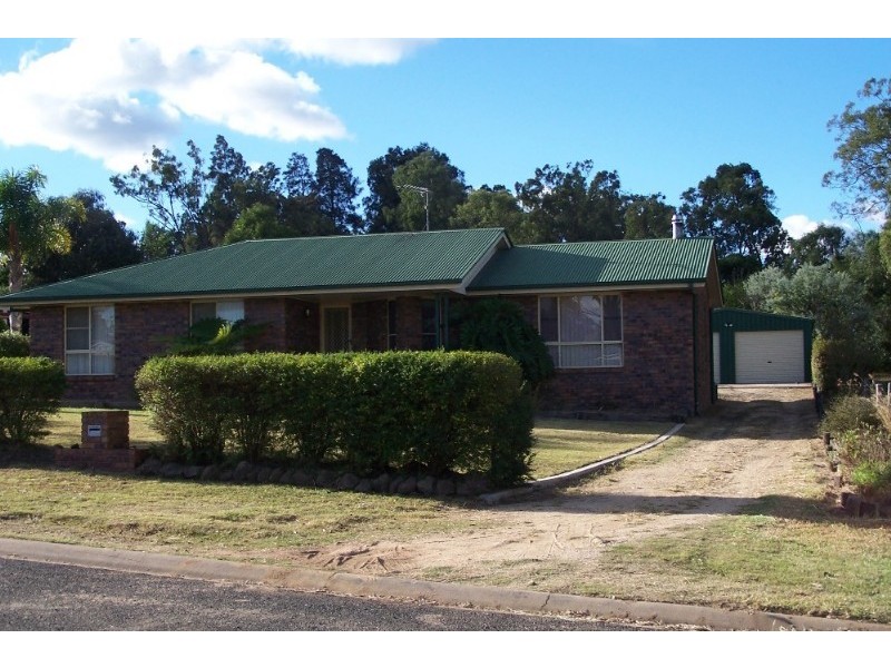 20 Daniel Drive, Warwick QLD 4370