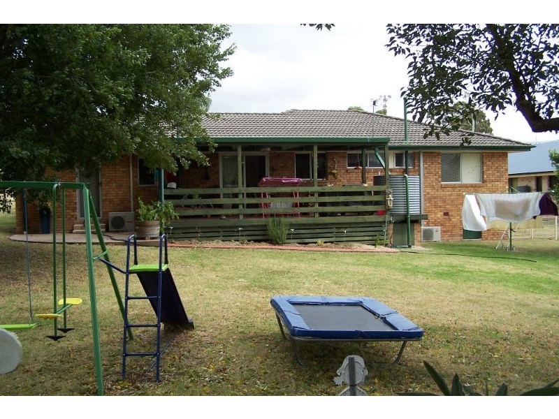 37 Rosendahl Street, Warwick QLD 4370