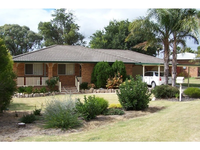 37 Rosendahl Street, Warwick QLD 4370