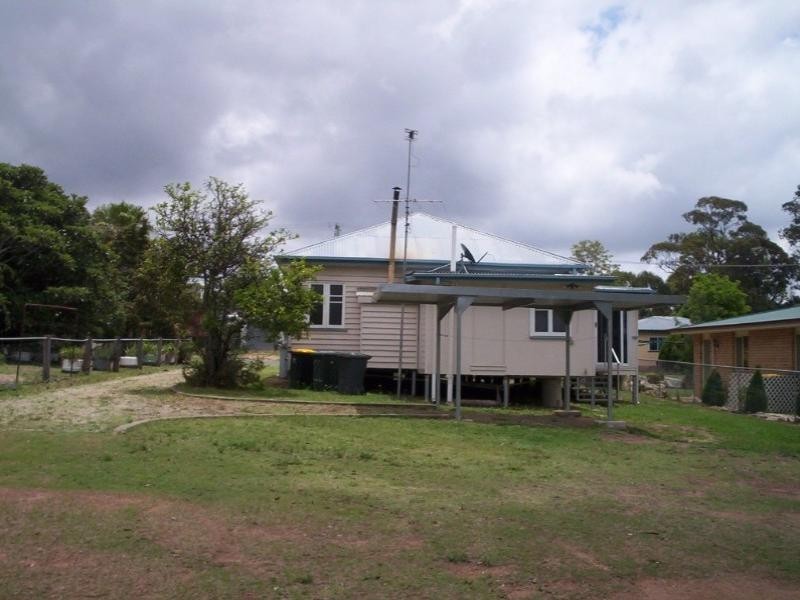 30 Sturt Street, Warwick QLD 4370