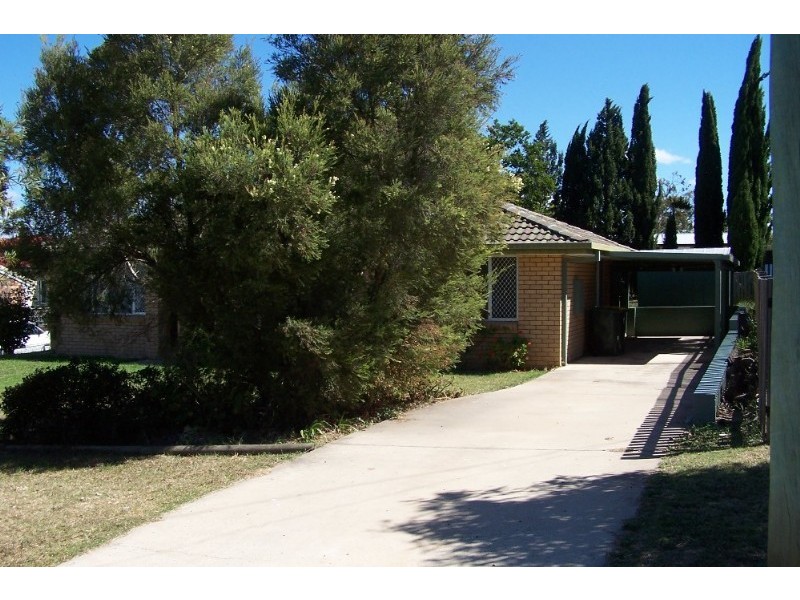 44 Furness Crescent, Warwick QLD 4370