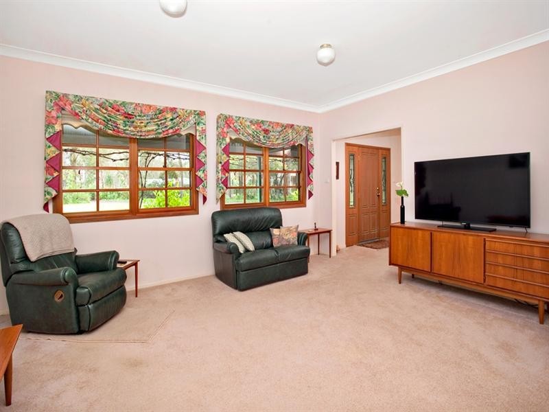 1 Sturt Place, Windsor Downs NSW 2756