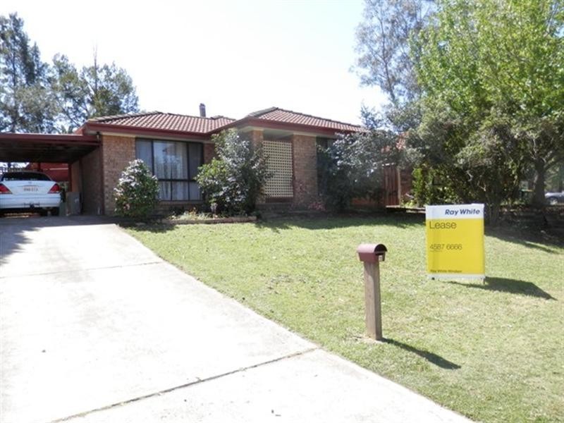 3 Red House Crescent, Mcgraths Hill NSW 2756