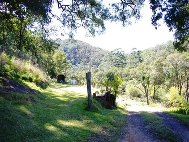 100a McDougall Drive, Colo NSW 2756