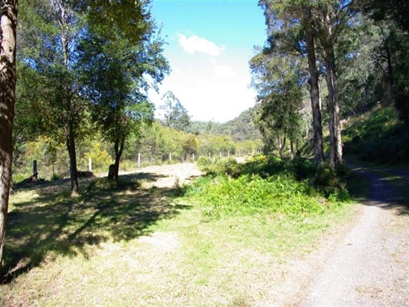 100a McDougall Drive, Colo NSW 2756