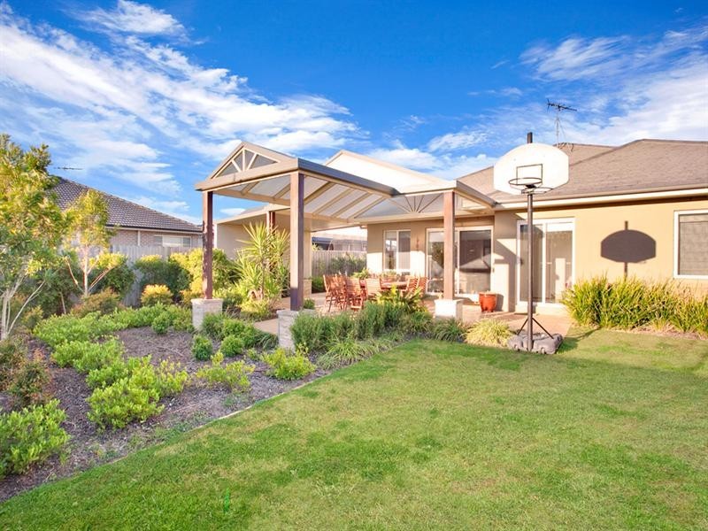11 Bona Vista Drive, Vermont Estate, Pitt Town NSW 2756
