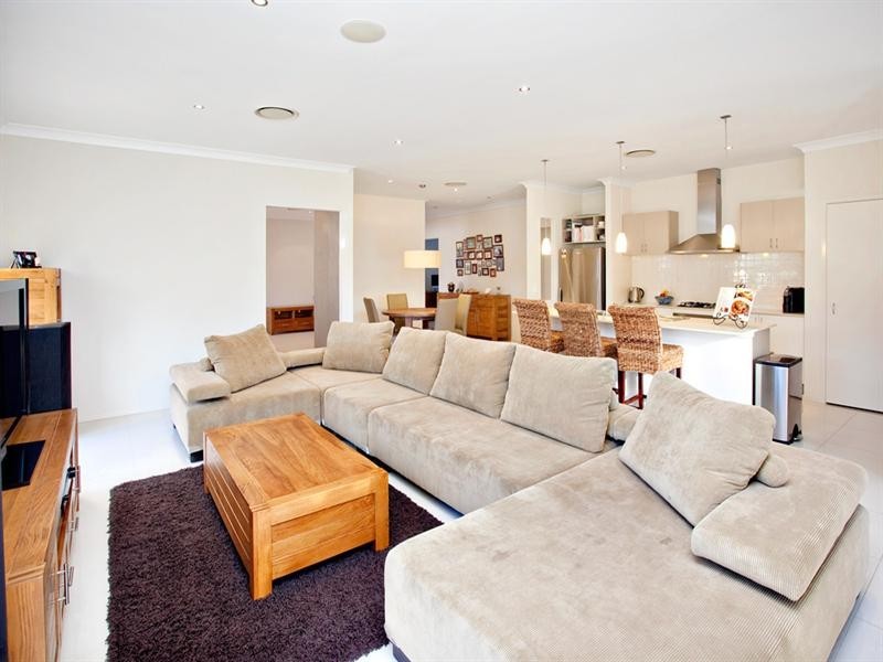 11 Bona Vista Drive, Vermont Estate, Pitt Town NSW 2756