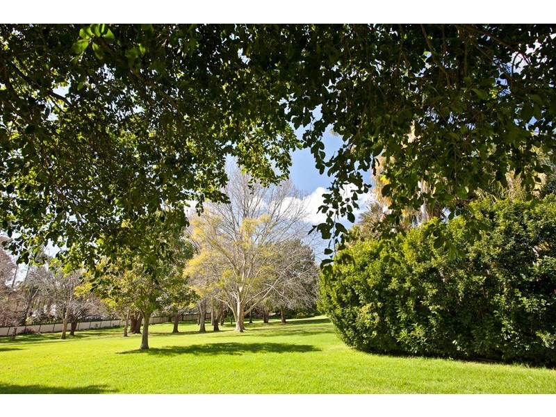 13 Minkara Road, Bayview NSW 2104