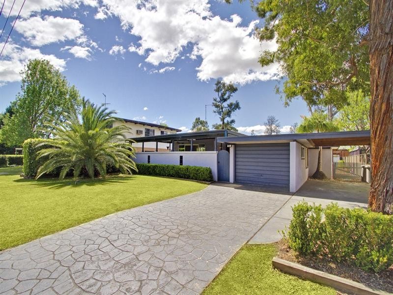 Mcgraths Hill NSW 2756