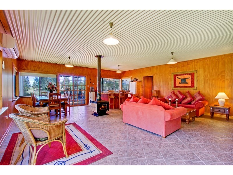 16 Manns Road, Wilberforce NSW 2756