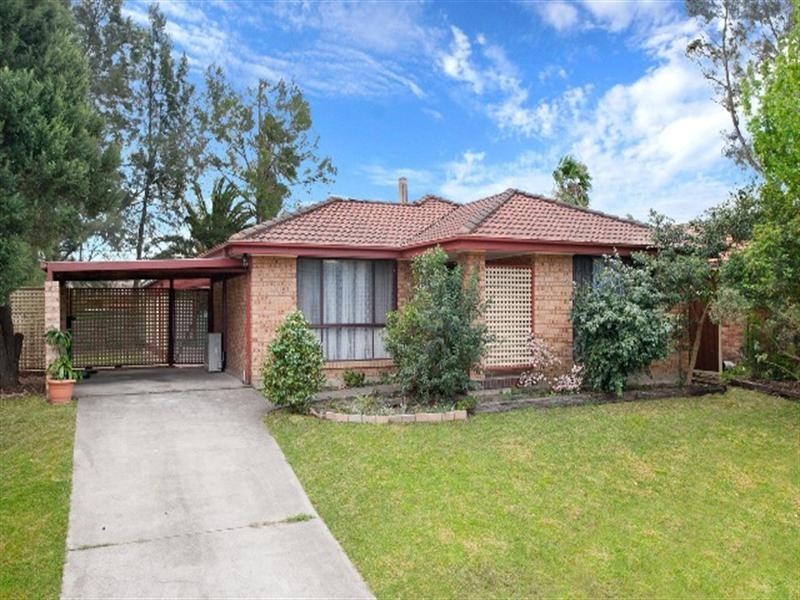 3 Red House Crescent, Mcgraths Hill NSW 2756