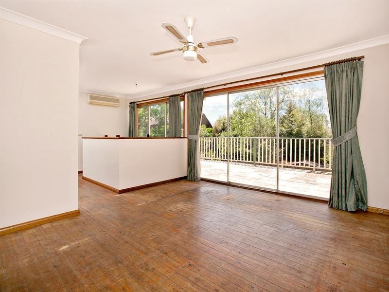 9 Roberts Place, Mcgraths Hill NSW 2756