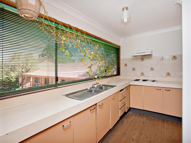 9 Roberts Place, Mcgraths Hill NSW 2756