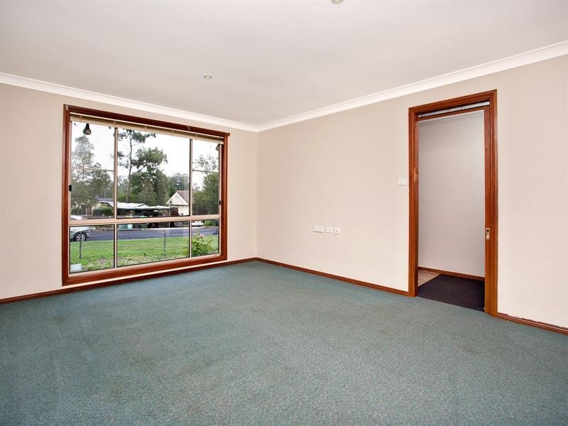 32 Grand Parade, Glossodia NSW 2756