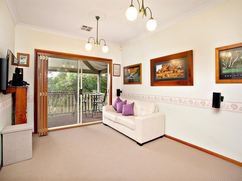 30 Coach House Place, Kurrajong Heights NSW 2758