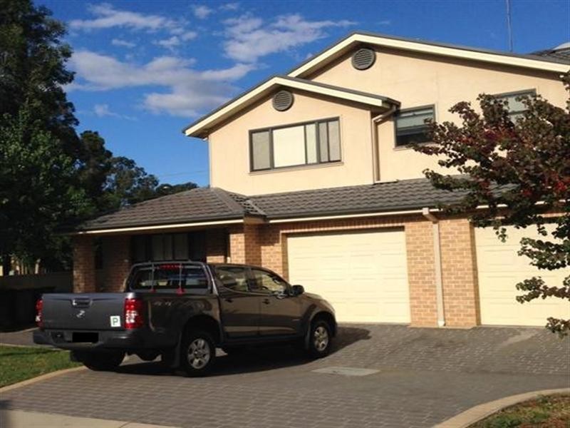 2/299 Macquarie Street, South Windsor NSW 2756