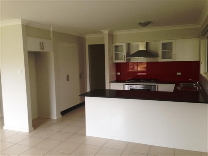 4 Coachwood Drive, Claremont Meadows NSW 2747