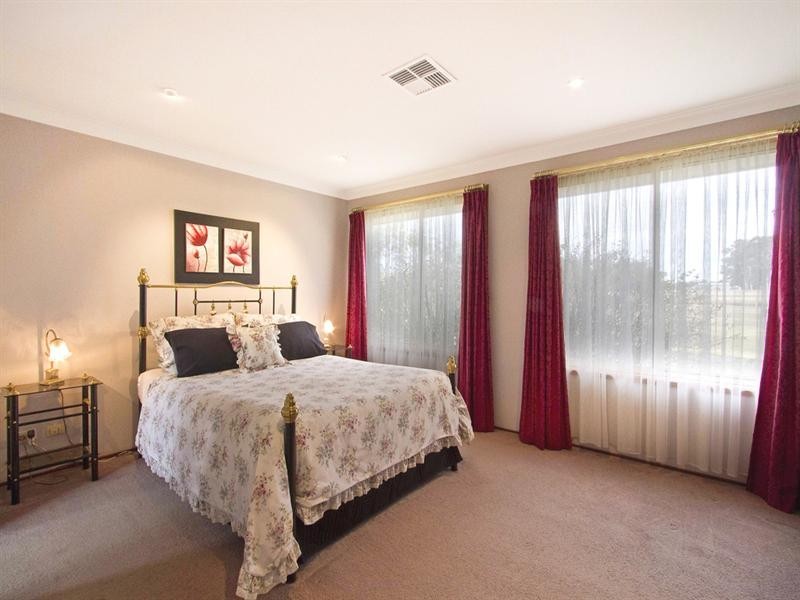 60 Third Road, Berkshire Park NSW 2765