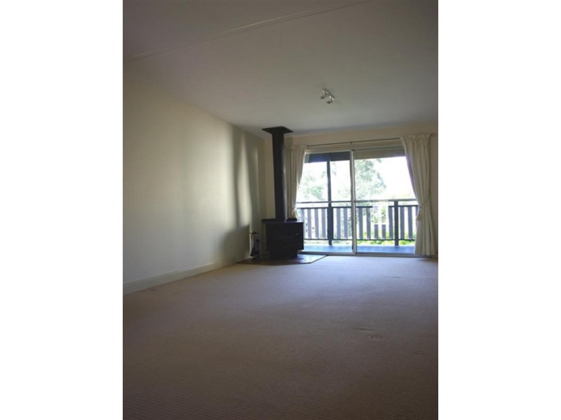383 Lt Bowen Drive, Bowen Mountain NSW 2753
