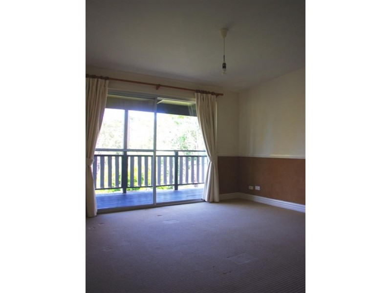 383 Lt Bowen Drive, Bowen Mountain NSW 2753