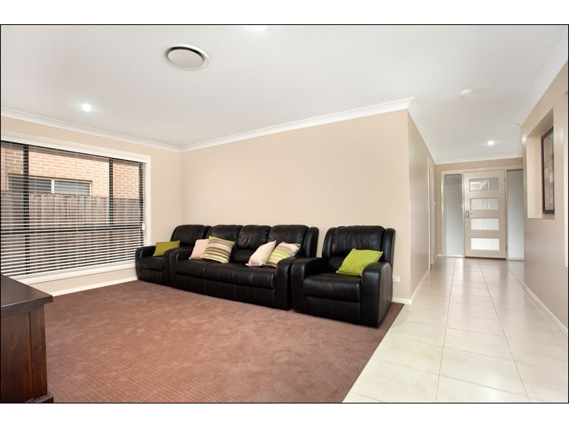 16 Camellia Street, Pitt Town NSW 2756