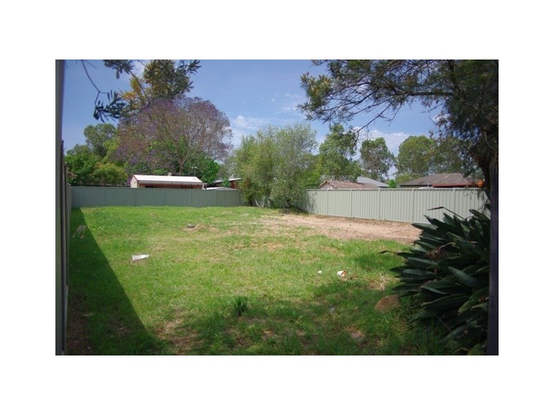 8 Andrew Street, Richmond NSW 2753