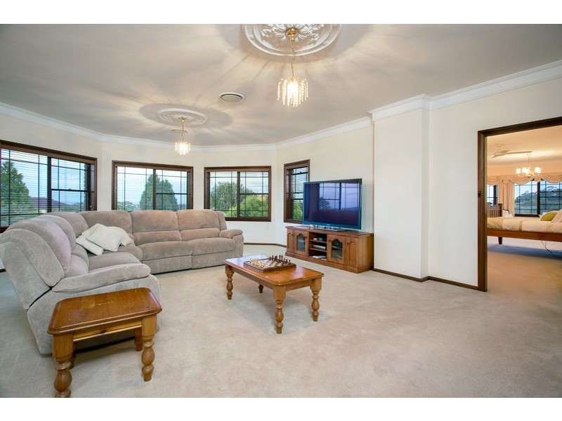 14 Patterson Lane, Grose Vale NSW 2753