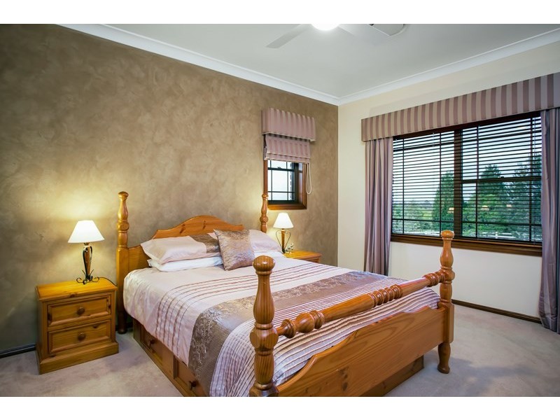 14 Patterson Lane, Grose Vale NSW 2753