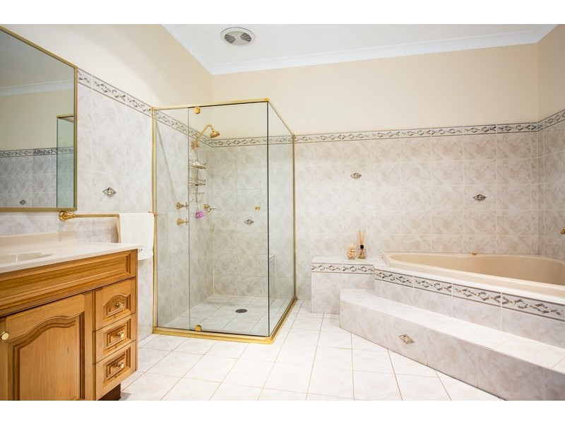 14 Patterson Lane, Grose Vale NSW 2753