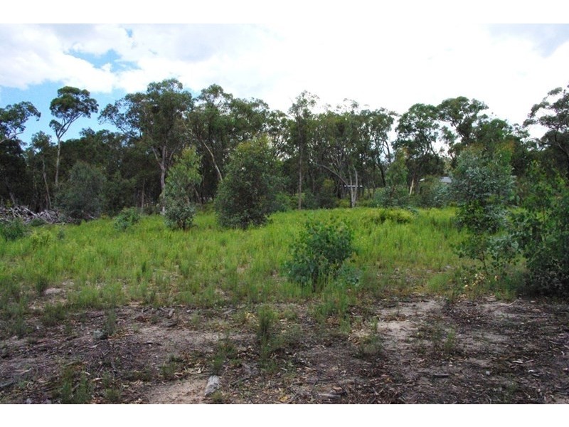 42 Borrowpit Road, Meadow Flat NSW 2795