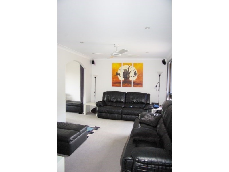 26 Fullerton Crescent, Bligh Park NSW 2756